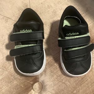 4K kids adidas shoes for toddlers